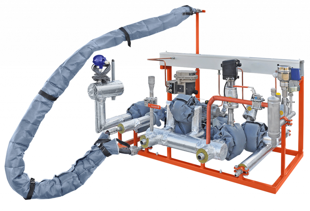 Isolierfabrik IFS-Plast25 Isolierkissen, IFS-MW20 Mineralwolle Rohrisolierung, Silikon Hitzeschutzschlauch an einer Industrieanlage montiert, Wärmedämmung und Hitzeschutz für den Industrieanlagenbau, Chemieindustrie, Raffinerie, Lebensmittelindustrie, Reifenindustrie, Prozesswärme, Isolierung für Rohre, Schläuche, Energieketten, Ventile, Armaturen, individuell angefertigt